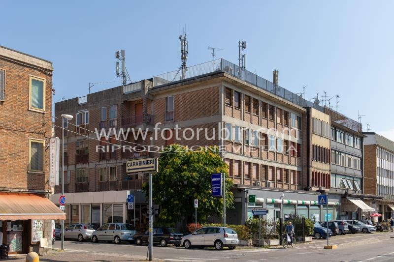 ANTENNE PALAZZO VIA BOLOGNA 169 FERRARA