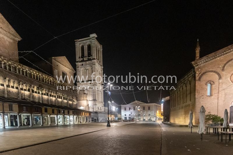 CENTRO VUOTO DESERTO COPRIFUOCO COVID COVID19 CORONAVIRUS FERRARA