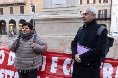 MANIFESTAZIONE CONTRO LICENZIAMENTO MORENA MORELLI